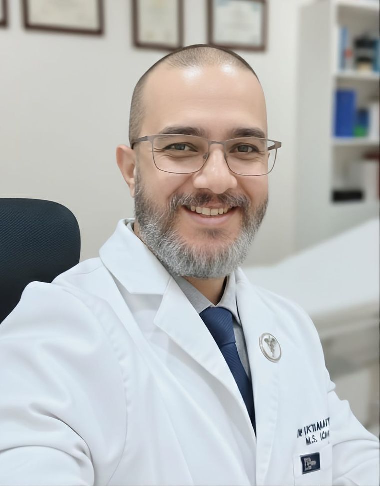 Dr. Vikramadittya Singh, Orthopaedic Surgeon at CareVista Hospital